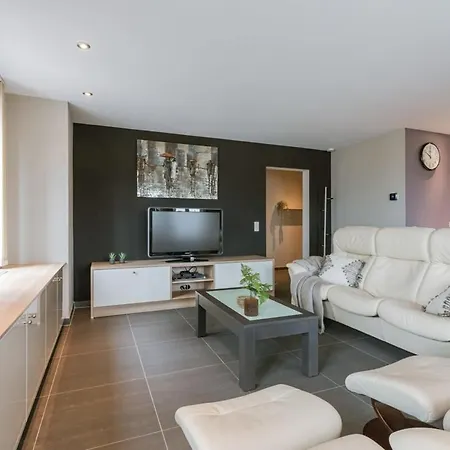 Huswell - Spacious With Private Car Park Blankenberge