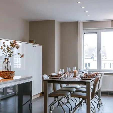 Huswell - Spacious With Private Car Park Blankenberge