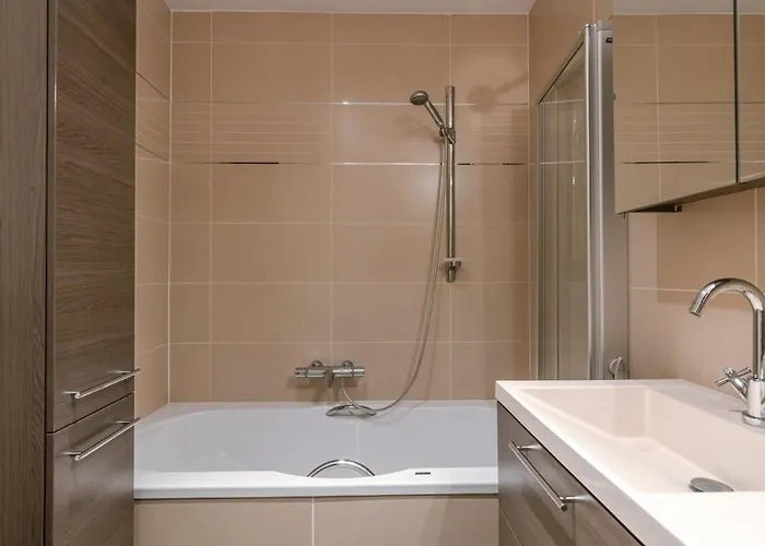 Huswell - Spacious With Private Car Park * Blankenberge