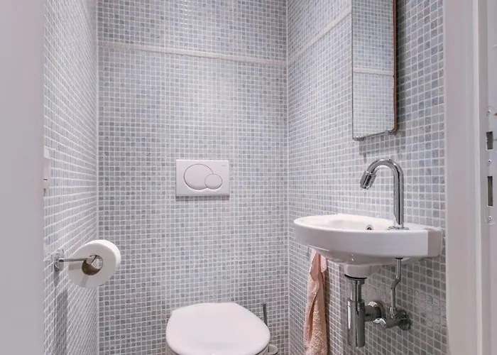 Huswell - Spacious With Private Car Park Appartement Blankenberge